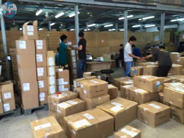 Cước phí gửi hàng đi Mỹ phụ thuộc vào kích thước, khối lượng hàng hóa. Để được báo giá, quý khách vui lòng liên hệ hotline 0898 464 878