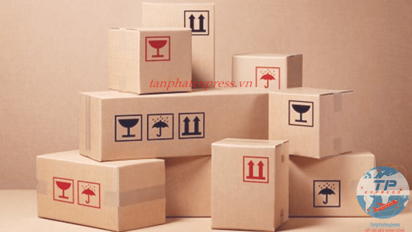 Doanh nghiệp nên căn cứ vào lợi nhuận, uy tín và tính chất hàng hóa để lựa chọn hình thức vận tải hàng không quốc tế phù hợp